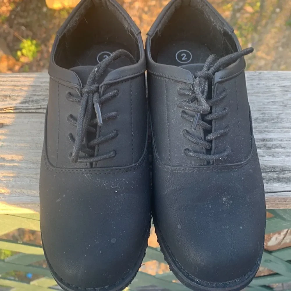 Cat & Jack Black Dress Shoes Sz 2 NIB